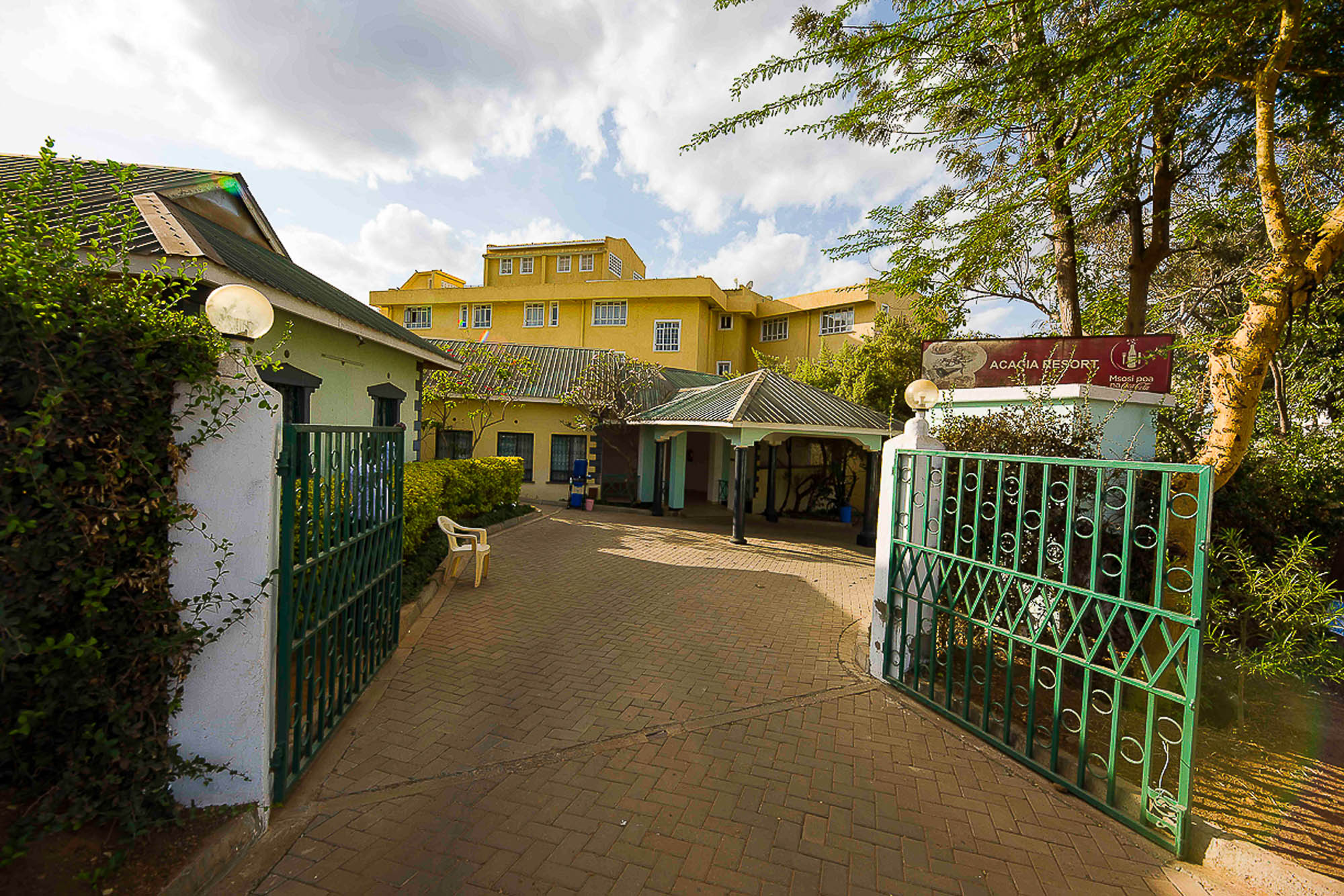 Accacia Resort